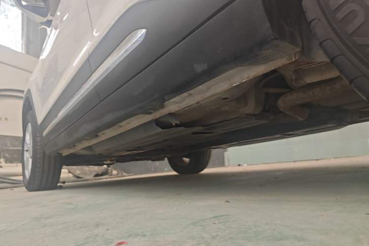 Used Baojun 510 2017 1.5L Automatic Fashion Model Left Side Sill