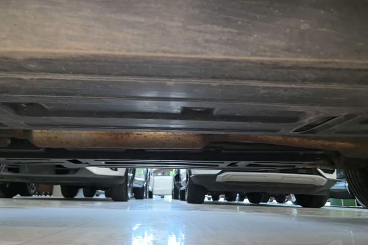 Used Baojun 510 2017 1.5L Manual Luxury Model Left Side Sill