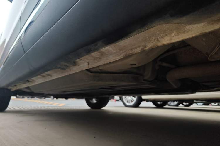 Used Baojun 510 2017 1.5L Manual Fashion Model Left Side Sill