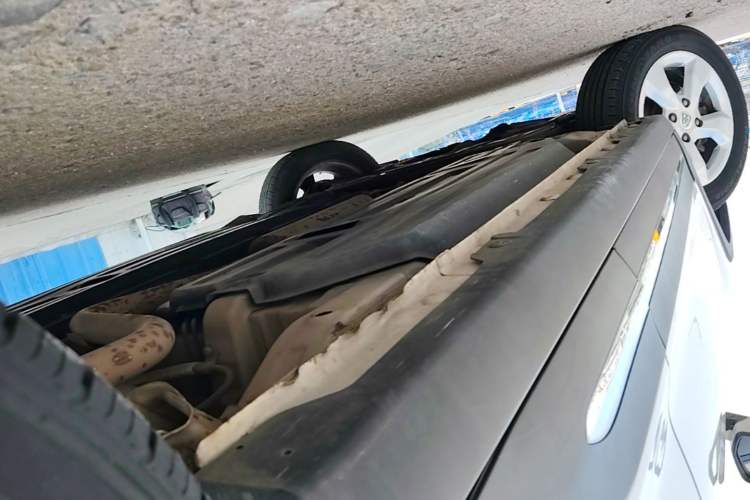 Used Baojun 510 2017 1.5L Manual Fashion Model Left Side Sill