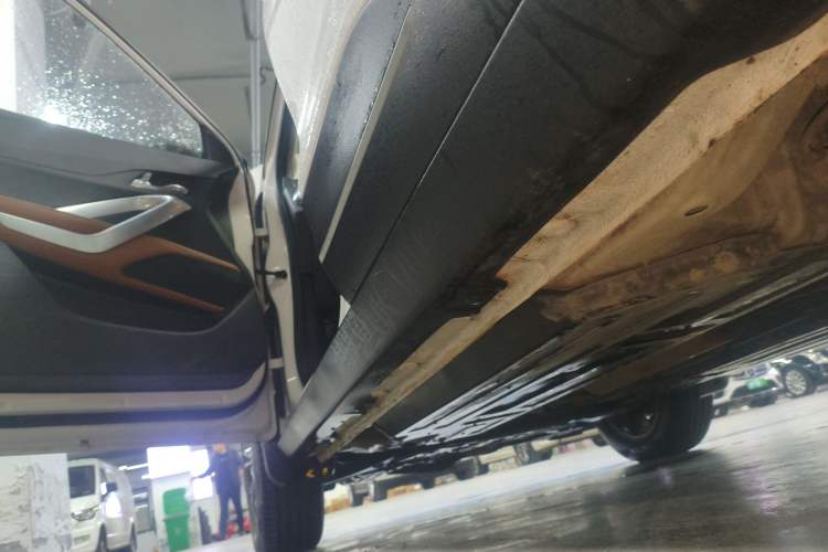 Used Baojun 510 2017 1.5L Manual Luxury Model Left Side Sill