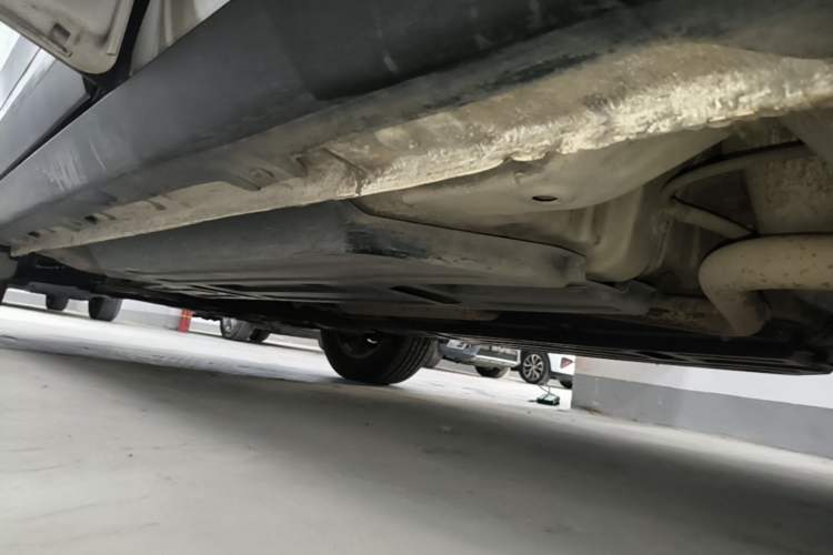 Used Baojun 510 2017 1.5L Automatic Luxury Model Left Side Sill