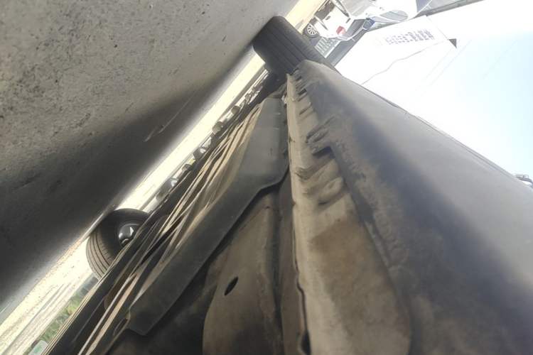 Used Baojun 510 2017 1.5L Automatic Luxury Model Left Side Sill