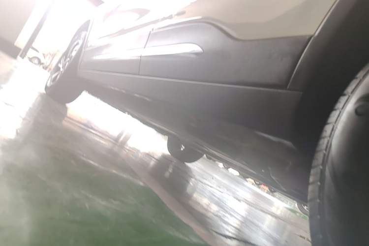 Used Baojun 510 2017 1.5L Automatic Luxury Model Left Side Sill