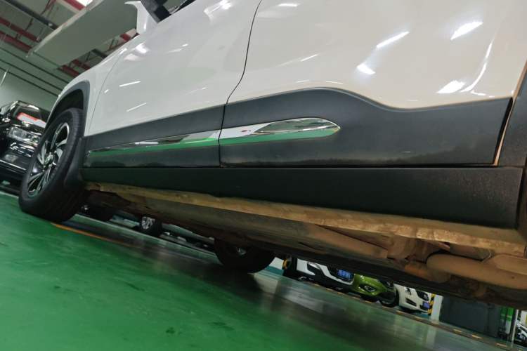 Used Baojun 510 2017 1.5L Automatic Luxury Model Left Side Sill