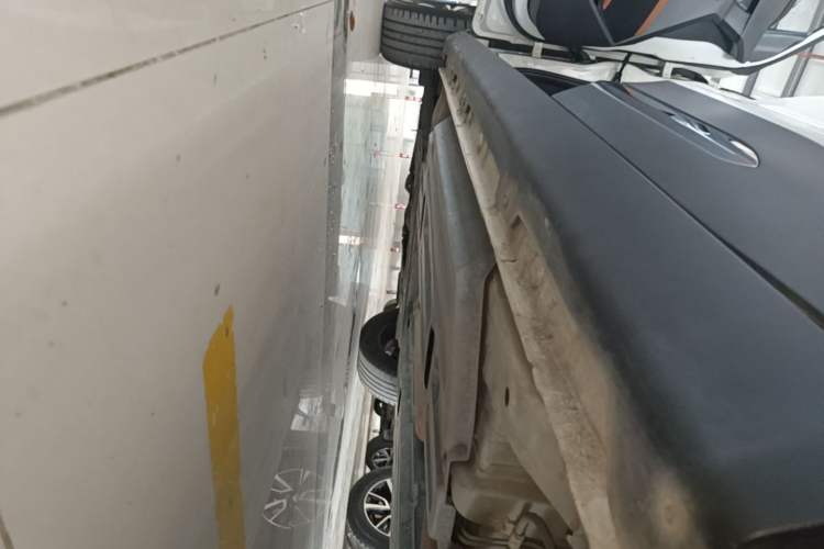 Used Baojun 510 2017 1.5L Automatic Luxury Model Left Side Sill
