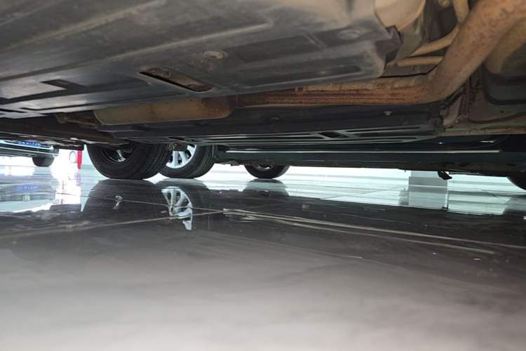 Used Baojun 510 2017 1.5L Automatic Luxury Model Left Side Sill