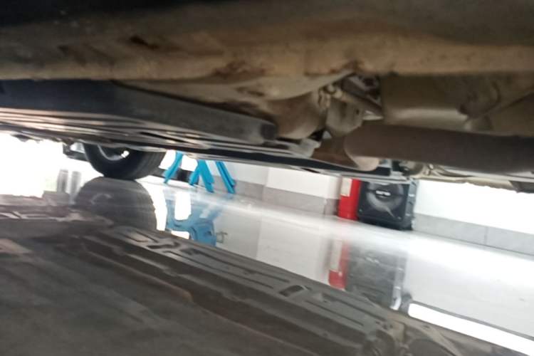 Used Baojun 510 2017 1.5L Automatic Luxury Model Left Side Sill