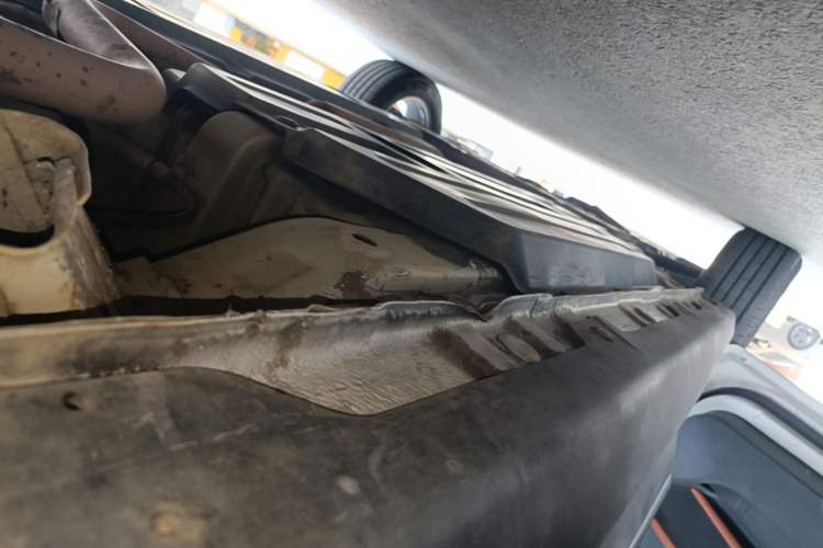 Used Baojun 510 2017 1.5L Manual Luxury Model Left Side Sill