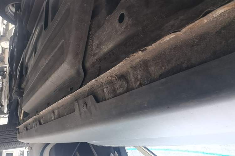 Used Baojun 510 2017 1.5L Manual Fashion Model Left Side Sill