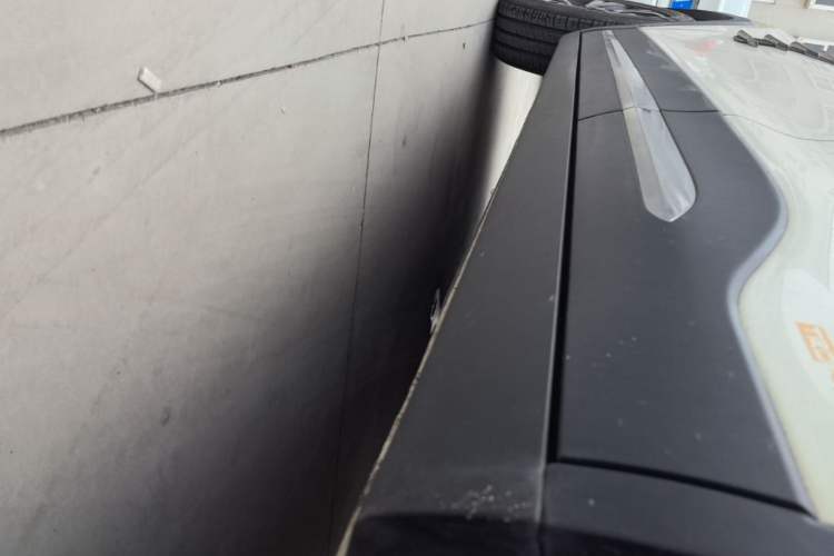 Used Baojun 510 2017 1.5L Automatic Luxury Model Left Side Sill
