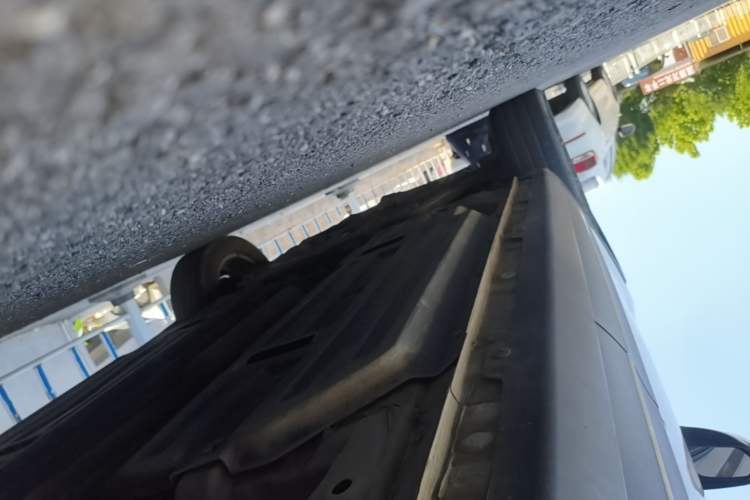 Used Baojun 510 2017 1.5L Manual Luxury Model Left Side Sill