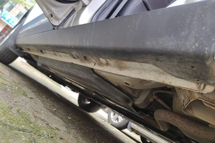 Used Baojun 510 2017 1.5L Manual Fashion Model Left Side Sill