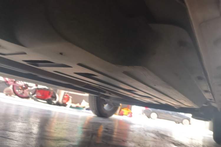 Used Baojun 510 2017 1.5L manual Comfort trim Left Side Sill