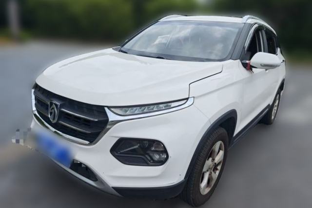 Used Baojun 510 2017 1.5L Automatic Fashion Model
