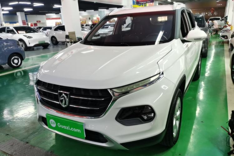 Używany Baojun 510 2017 1.5L Automatic Fashion Model Guazi used car, China used car export, Used car for sale, Used  cars, Cheapest cars for sale