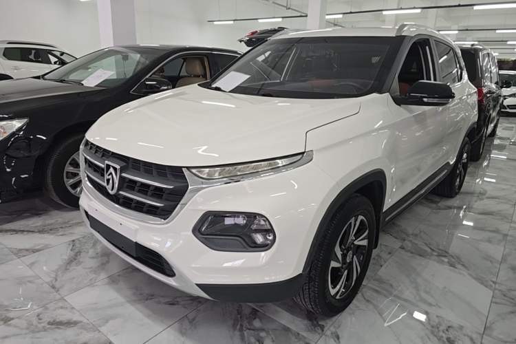 Used Baojun 510 2017 1.5L Automatic Luxury Model Guazi used car, China used car export, Used car for sale, Used cars, Cheapest cars for sale
