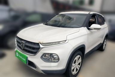 Used Baojun 510 2017 1.5L manual Comfort trim