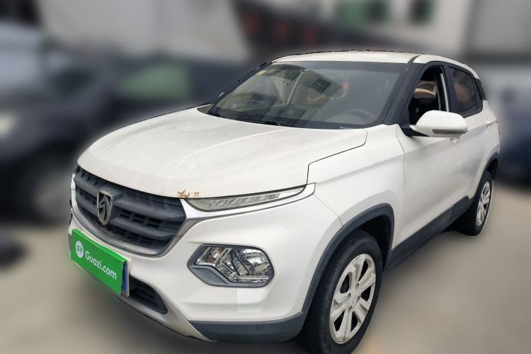 Used Baojun 510 2017 1.5L manual Comfort trim Guazi used car, China used car export, Used car for sale, Used cars, Cheapest cars for sale