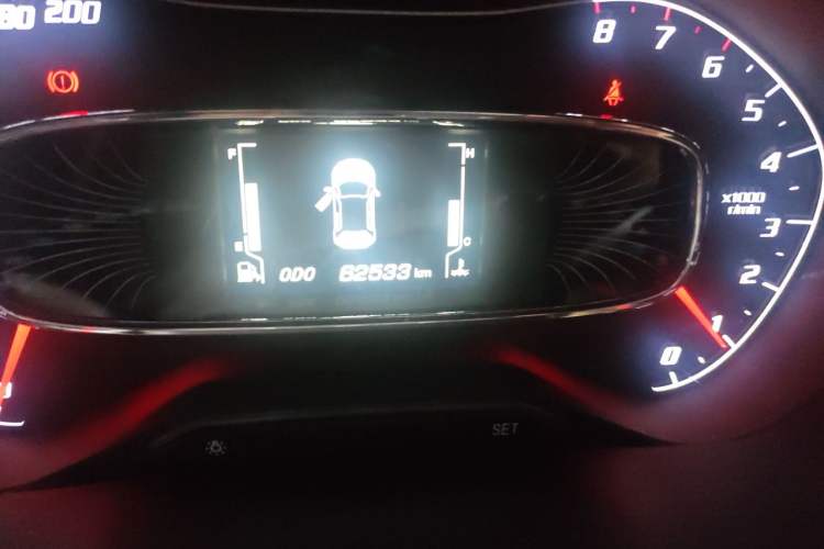 Used Baojun 510 2017 1.5L Manual Luxury Model Odometer Close Up