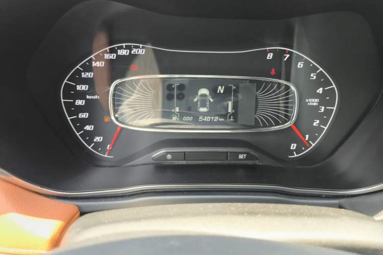 Used Baojun 510 2017 1.5L Automatic Luxury Model Odometer Close Up