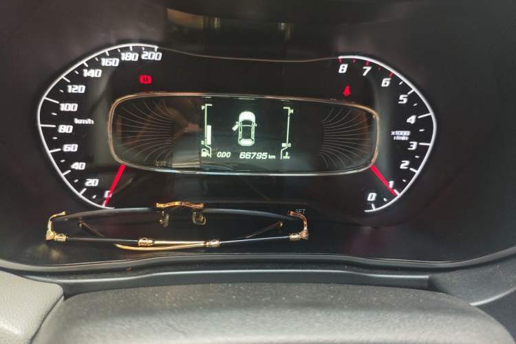 Used Baojun 510 2017 1.5L Manual Fashion Model Odometer Close Up