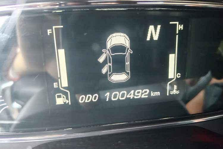 Used Baojun 510 2017 1.5L Automatic Luxury Model Odometer Close Up