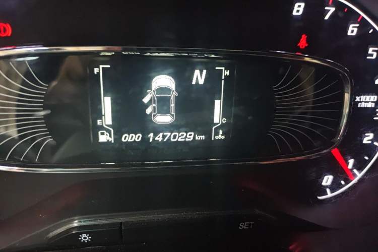 Used Baojun 510 2017 1.5L Automatic Luxury Model Odometer Close Up