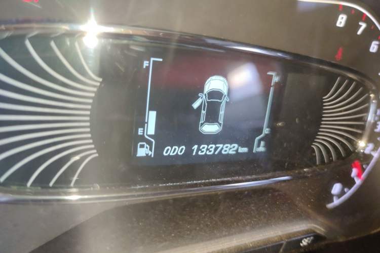 Used Baojun 510 2017 1.5L Manual Fashion Model Odometer Close Up