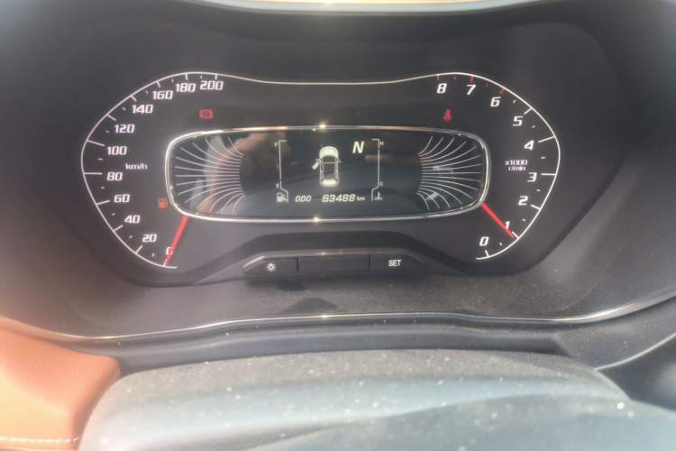 Used Baojun 510 2017 1.5L Automatic Luxury Model Odometer Close Up