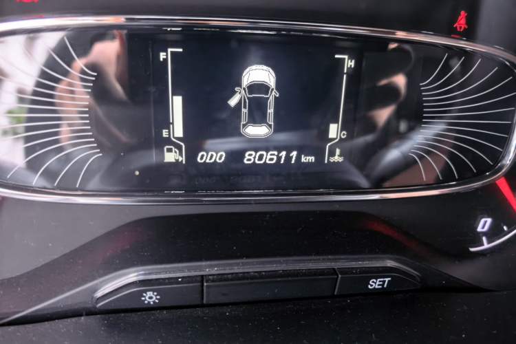 Used Baojun 510 2017 1.5L Manual Luxury Model Odometer Close Up