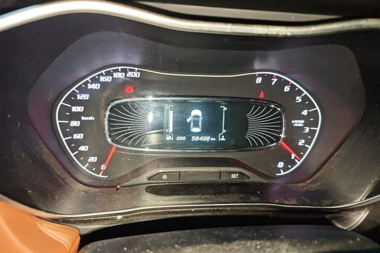Used Baojun 510 2017 1.5L Manual Luxury Model Odometer Close Up