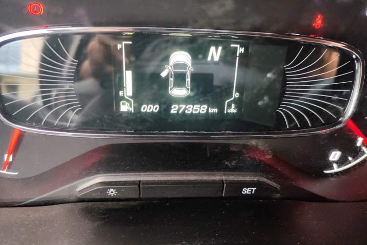 Used Baojun 510 2017 1.5L Automatic Luxury Model Odometer Close Up