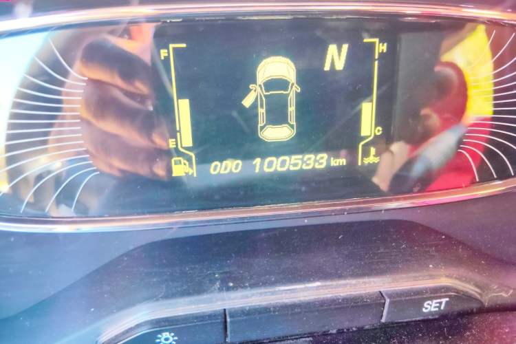 Used Baojun 510 2017 1.5L Automatic Fashion Model Odometer Close Up