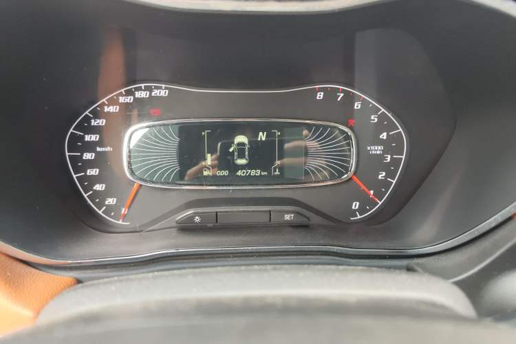 Used Baojun 510 2017 1.5L Automatic Luxury Model Odometer Close Up