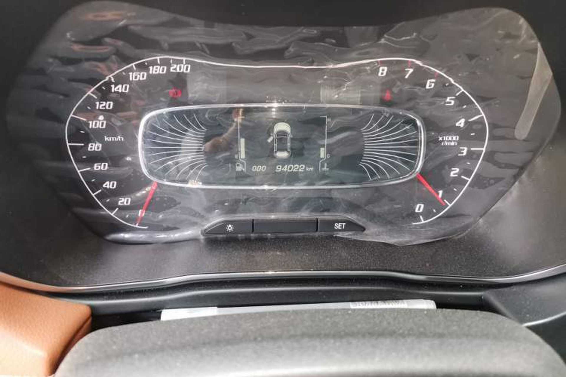 Used Baojun 510 2017 1.5L Manual Luxury Model Odometer Close Up