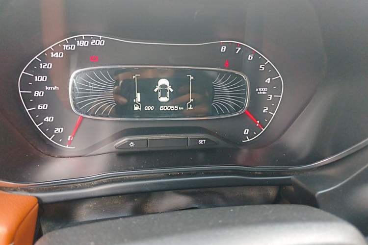 Used Baojun 510 2017 1.5L Manual Luxury Model Odometer Close Up
