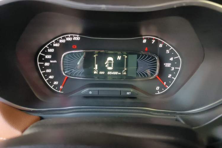 Used Baojun 510 2017 1.5L Automatic Luxury Model Odometer Close Up