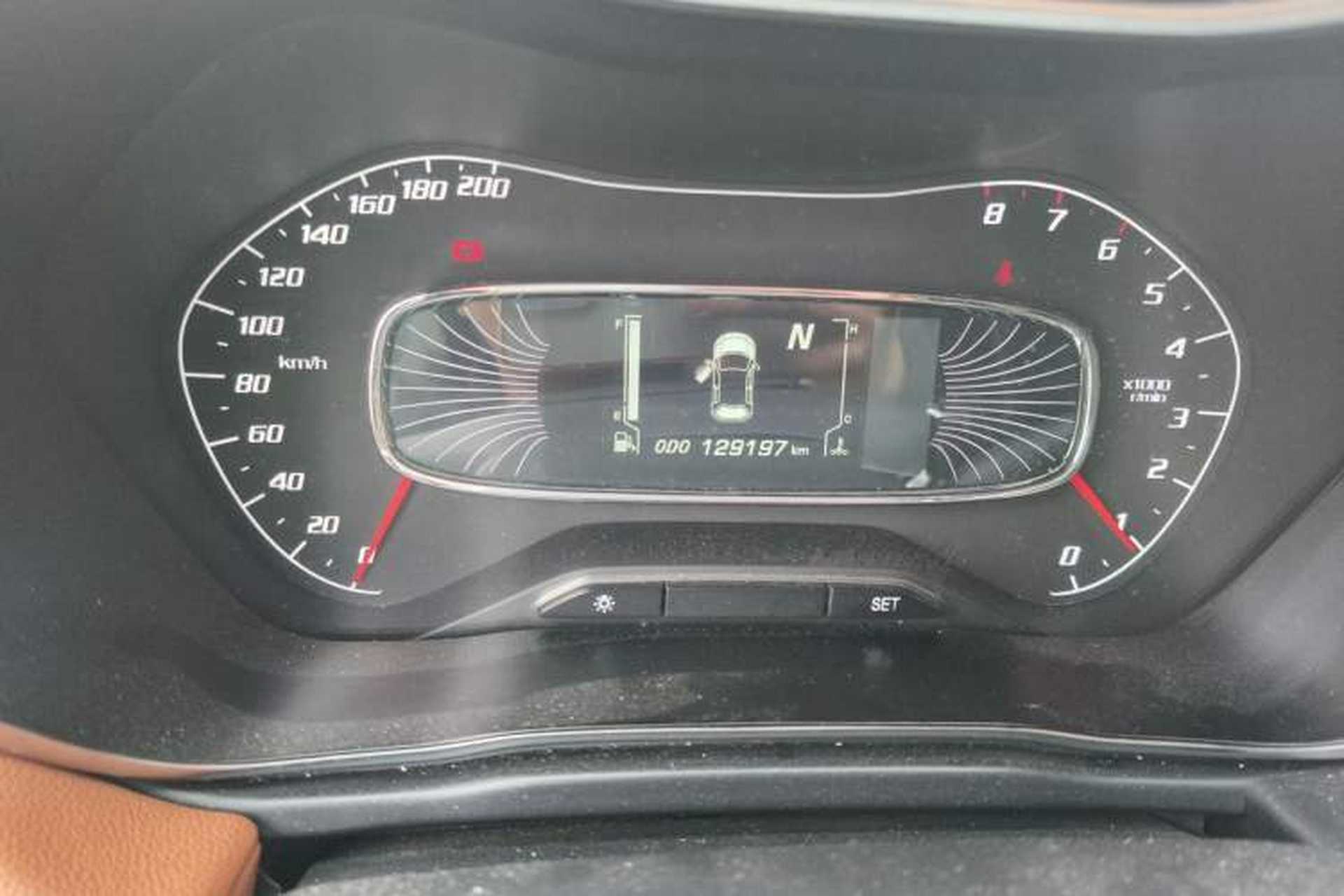 Used Baojun 510 2017 1.5L Automatic Luxury Model Odometer Close Up
