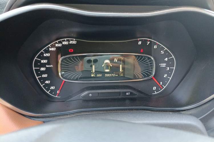 Used Baojun 510 2017 1.5L Automatic Luxury Model Odometer Close Up