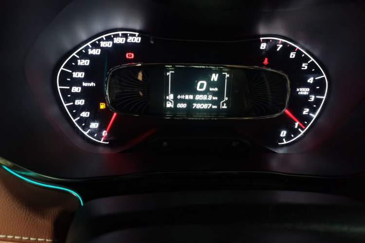 Used Baojun 510 2017 1.5L Automatic Luxury Model Odometer Close Up