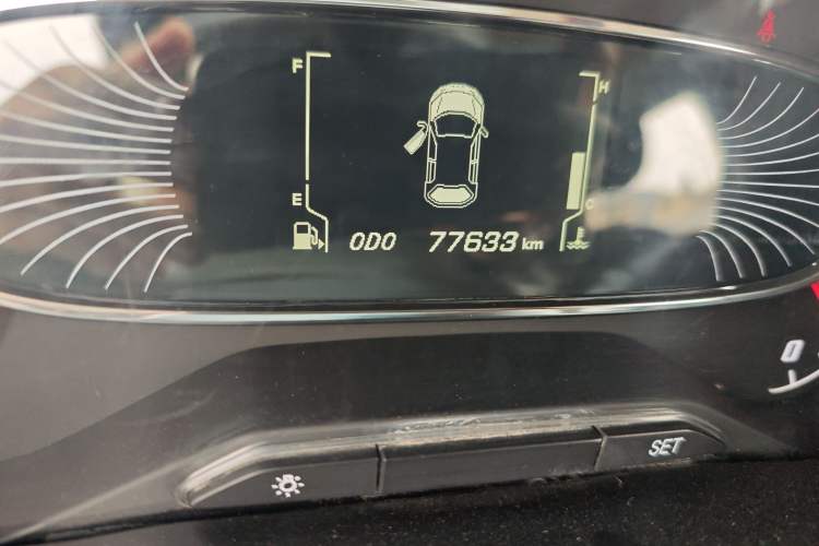 Used Baojun 510 2017 1.5L Manual Fashion Model Odometer Close Up
