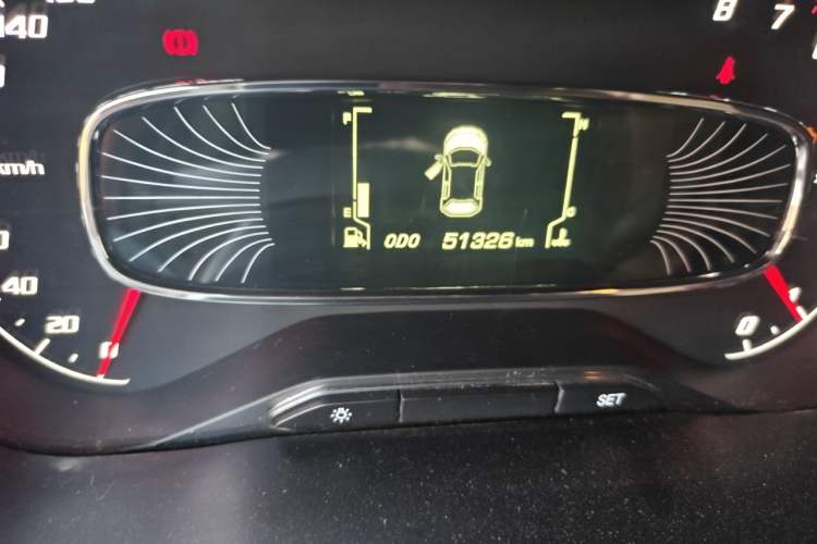 Used Baojun 510 2017 1.5L Manual Luxury Model Odometer Close Up