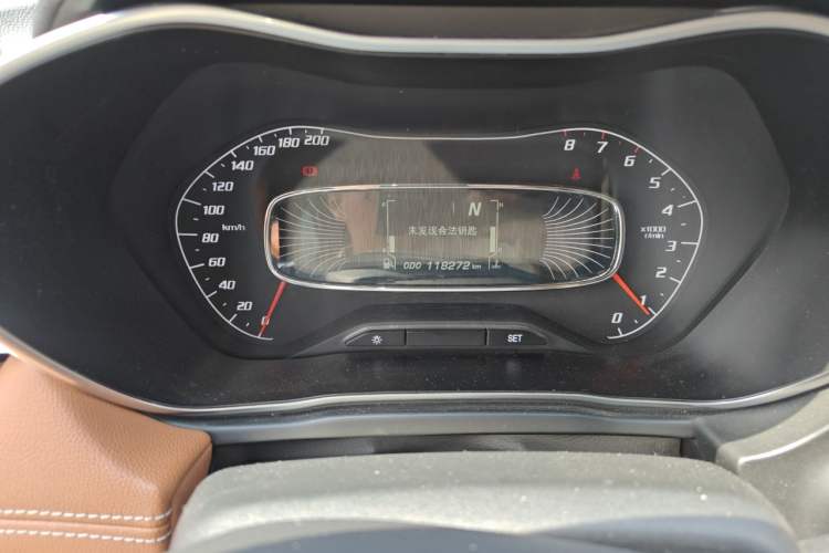 Used Baojun 510 2017 1.5L Automatic Luxury Model Odometer Close Up