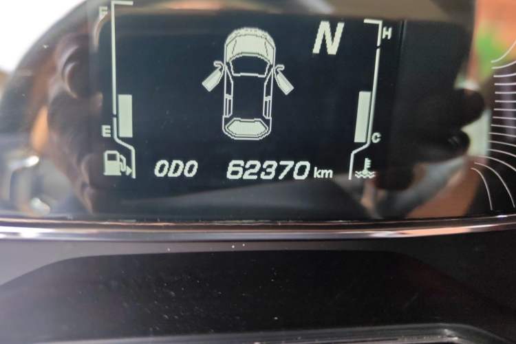Used Baojun 510 2017 1.5L Automatic Luxury Model Odometer Close Up