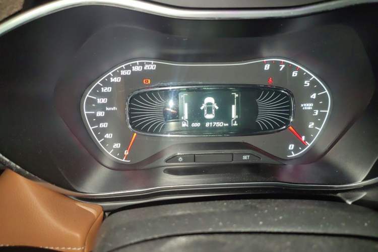 Used Baojun 510 2017 1.5L Manual Luxury Model Odometer Close Up