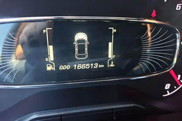 Used Baojun 510 2017 1.5L Manual Luxury Model Odometer Close Up