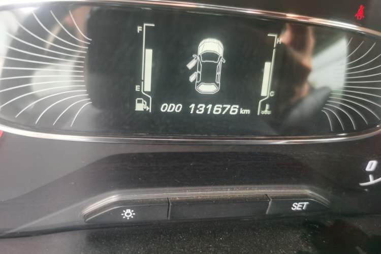 Used Baojun 510 2017 1.5L Manual Luxury Model Odometer Close Up