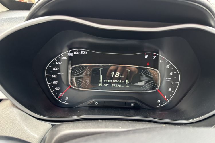 Used Baojun 510 2017 1.5L Manual Fashion Model Odometer Close Up