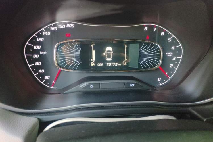 Used Baojun 510 2017 1.5L Manual Fashion Model Odometer Close Up